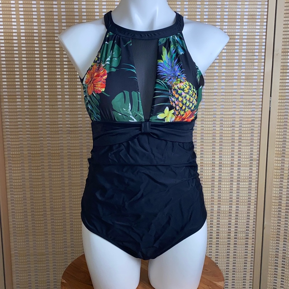 i 2 Crazy Woman’s Large One Piece High Neck Tummy Control Swimsuit NWT